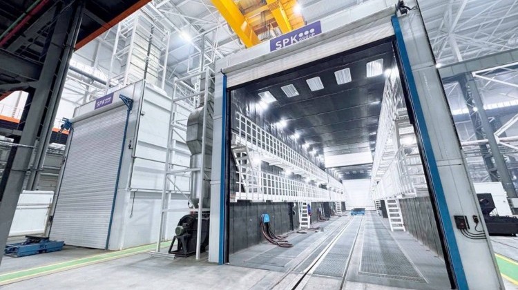 Атланты держат небо, а дробеструйные камеры SPK GROUP держат марку