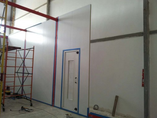 На Заводе по производству дизельных двигателей для локомотивов в г. Астана (Казахстан) SPK GROUP устанавливает камеру для смешивания и хранения красок