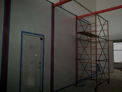 На Заводе по производству дизельных двигателей для локомотивов в г. Астана (Казахстан) SPK GROUP устанавливает камеру для смешивания и хранения красок