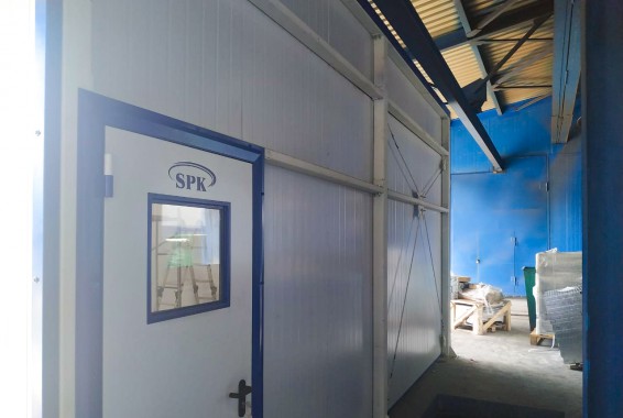 Комплекс проходных камер для дробеструйной очистки поверхности, покраски и сушки SPK, г. Новокузнецк Комплекс проходных камер для дробеструйной очистки поверхности, покраски и сушки SPK, г. Новокузнецк