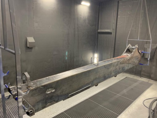 Комплекс подготовки и покраски для деталей с подвесной транспортной системой SPK Комплекс подготовки и покраски для деталей с подвесной транспортной системой SPK GROUP