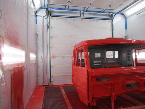 Линия окраски кабин грузовых автомобилей SPK Окрасочно-сушильная камера для кабин грузовых автомобилей SPK GROUP