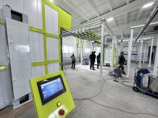 Порошковая окрасочная линия SPK с ручной транспортной системой, респ. Беларусь Порошковая окрасочная линия SPK с ручной транспортной системой, респ. Беларусь