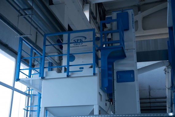 Окрасочно-сушильный комплекс SPK для спецтехники в г. Курган Окрасочно-сушильный комплекс SPK для спецтехники в г. Курган