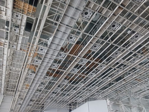 Окрасочная камера для авиации SPK-86.87, г. Минск (Беларусь) Окрасочная камера для авиации SPK-86.87, г. Минск (Беларусь)