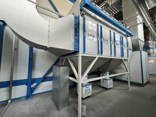 Комплекс подготовки, покраски и сушки SPK с подвесным конвейером, г. Барнаул Комплекс подготовки, покраски и сушки SPK GROUP с подвесным конвейером, г. Барнаул
