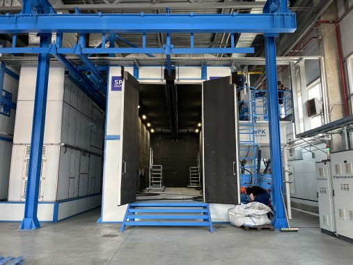 Комплекс подготовки, покраски и сушки SPK с подвесным конвейером, г. Барнаул Комплекс подготовки, покраски и сушки SPK GROUP с подвесным конвейером, г. Барнаул