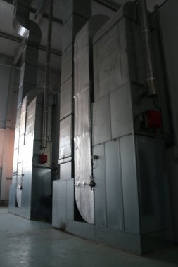 Обитаемая моечная камера. Завод по производству дизельных двигателей GEVO. Обитаемая моечная камера SPK GROUP. Завод по производству дизельных двигателей GEVO