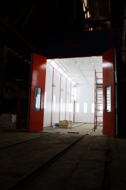 Окрасочно-сушильная камера для вилочных погрузчиков и металлоконструкций (Невьянский Машиностроительный Завод, г. Невьянск, Свердловская область) Окрасочно-сушильная камера для вилочных погрузчиков и металлоконструкций (Невьянский Машиностроительный Завод, г. Невьянск, Свердловская область)