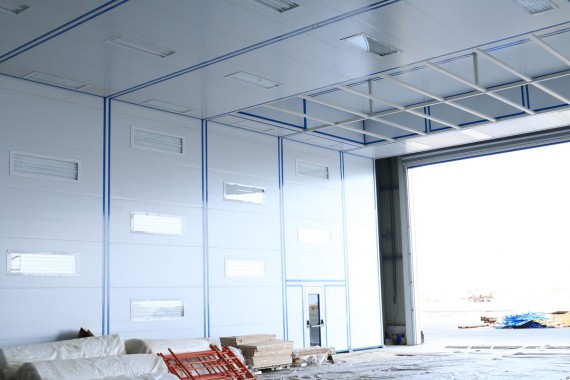 Покрасочно-сушильная камера для самолетов Airbus в Авиационно-техническом центре Покрасочно-сушильная камера SPK GROUP для самолетов Airbus в Авиационно-техническом центре