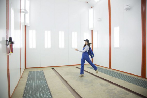 Окрасочно-сушильная камера для вилочных погрузчиков и металлоконструкций (Невьянский Машиностроительный Завод, г. Невьянск, Свердловская область) Окрасочно-сушильная камера для вилочных погрузчиков и металлоконструкций (Невьянский Машиностроительный Завод, г. Невьянск, Свердловская область)