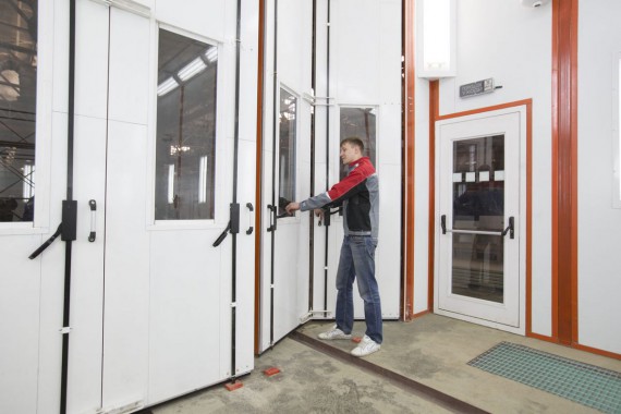 Окрасочно-сушильная камера для вилочных погрузчиков и металлоконструкций (Невьянский Машиностроительный Завод, г. Невьянск, Свердловская область) Окрасочно-сушильная камера для вилочных погрузчиков и металлоконструкций (Невьянский Машиностроительный Завод, г. Невьянск, Свердловская область)