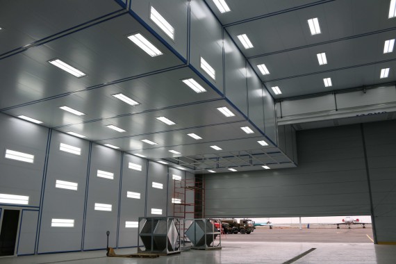 Покрасочно-сушильная камера для самолетов Airbus в Авиационно-техническом центре Покрасочно-сушильная камера SPK GROUP для самолетов Airbus в Авиационно-техническом центре