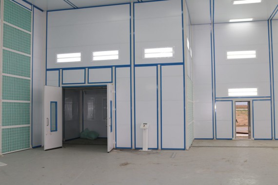 Покрасочно-сушильная камера для самолетов Airbus в Авиационно-техническом центре Покрасочно-сушильная камера SPK GROUP для самолетов Airbus в Авиационно-техническом центре