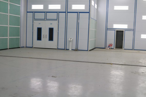 Покрасочно-сушильная камера для самолетов Airbus в Авиационно-техническом центре Покрасочно-сушильная камера SPK GROUP для самолетов Airbus в Авиационно-техническом центре