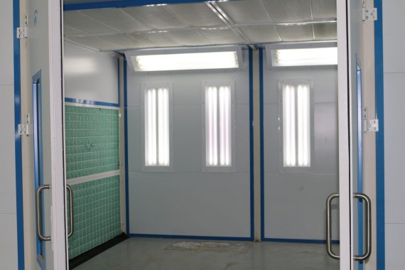 Покрасочно-сушильная камера для самолетов Airbus в Авиационно-техническом центре Покрасочно-сушильная камера SPK GROUP для самолетов Airbus в Авиационно-техническом центре