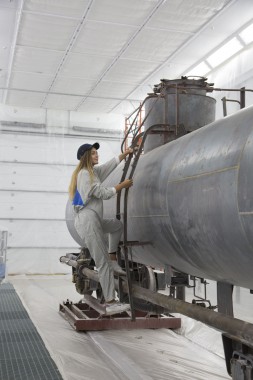 Покрасочно-сушильная камера для локомотивов для Музея РЖД г. Екатеринбург Фото окрасочной камеры для локомотивов SPK GROUP