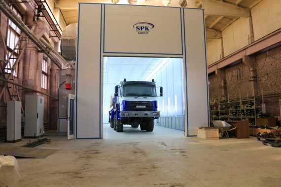 Покрасочно-сушильная камера для колесной буровой техники SPK-24.7.6 Покрасочно-сушильная камера для колесной буровой техники SPK-24.7.6