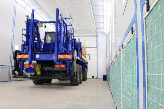 Покрасочно-сушильная камера для колесной буровой техники SPK-24.7.6 Покрасочно-сушильная камера для колесной буровой техники SPK-24.7.6