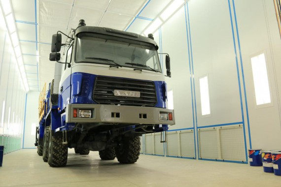 Покрасочно-сушильная камера для колесной буровой техники SPK-24.7.6 Покрасочно-сушильная камера для колесной буровой техники SPK-24.7.6