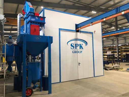 Комплекс подготовки и покраски для деталей с подвесной транспортной системой SPK Комплекс подготовки и покраски для деталей с подвесной транспортной системой SPK GROUP