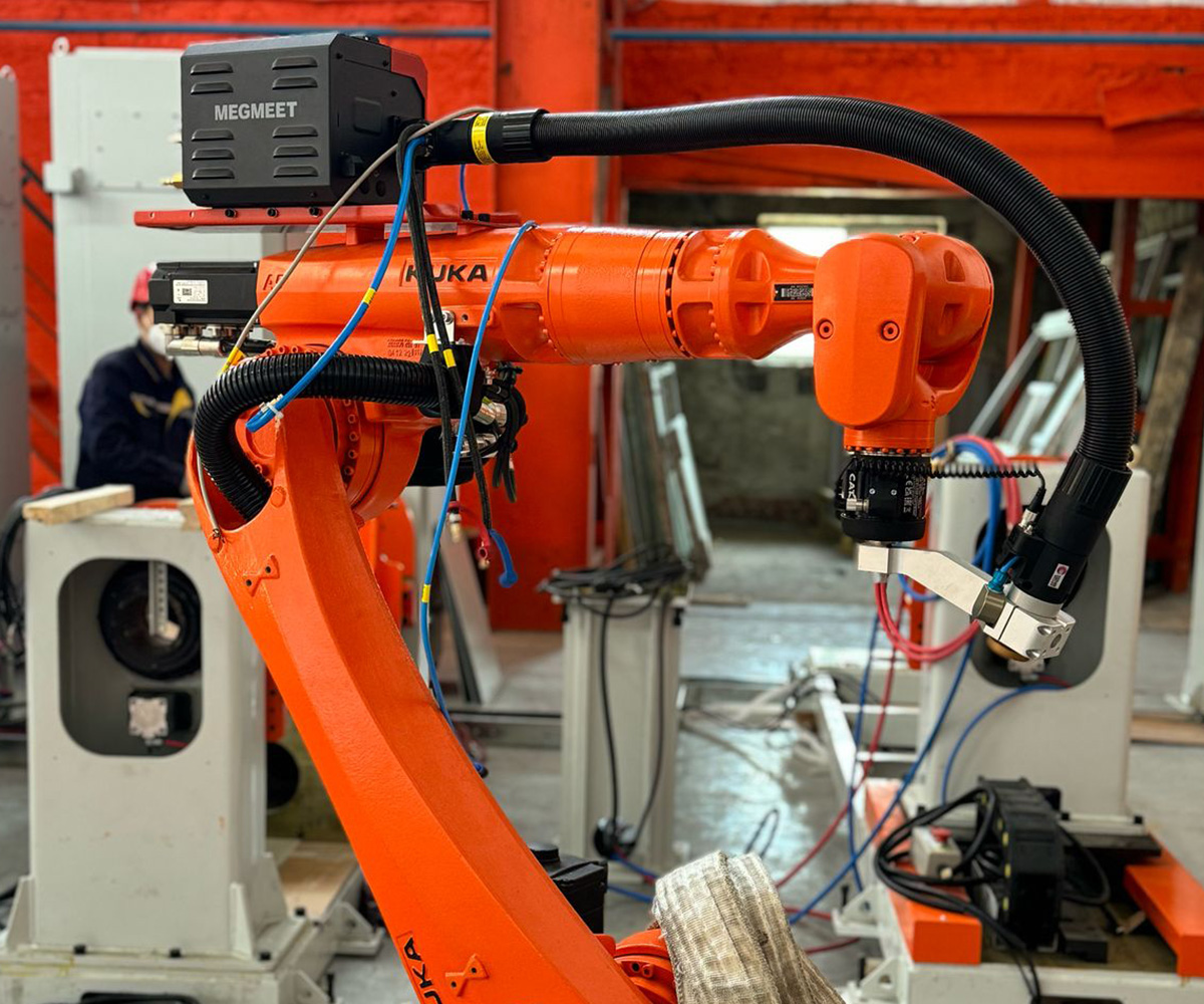 окрасочный робот spk